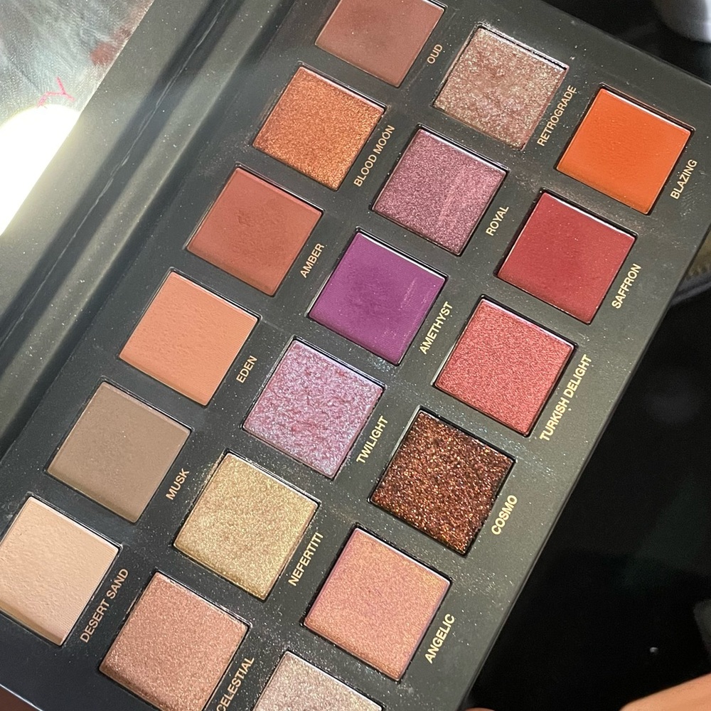 Makeup bundle - Picture 5 of 10